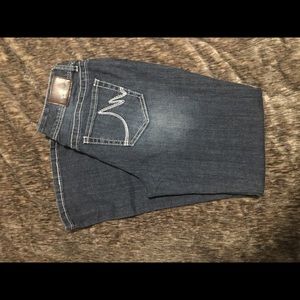 Maurice Jeans